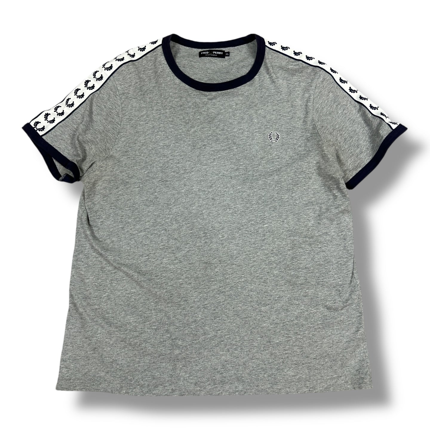 Fred Perry T-Shirt (XL)