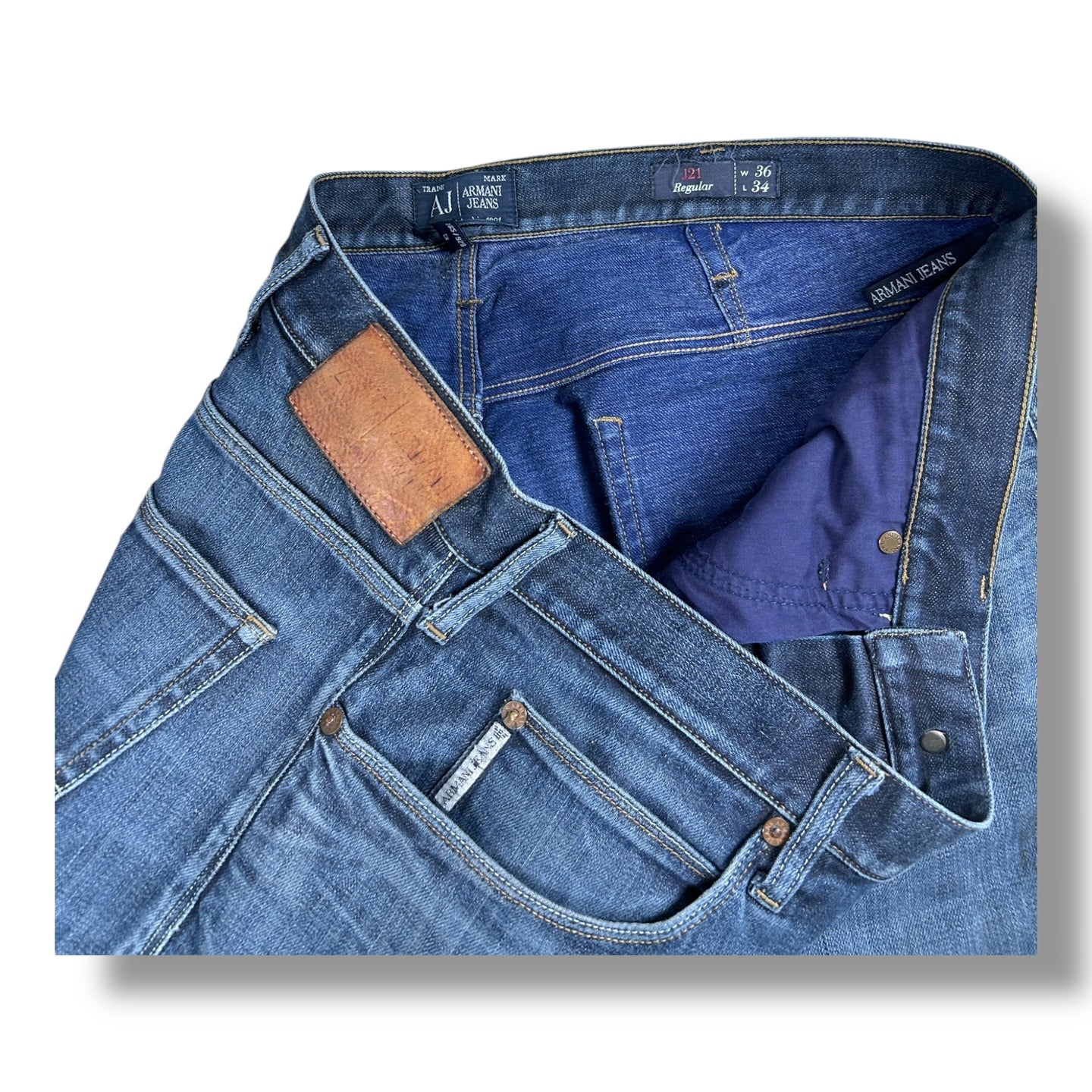 Armani Jeans (L)
