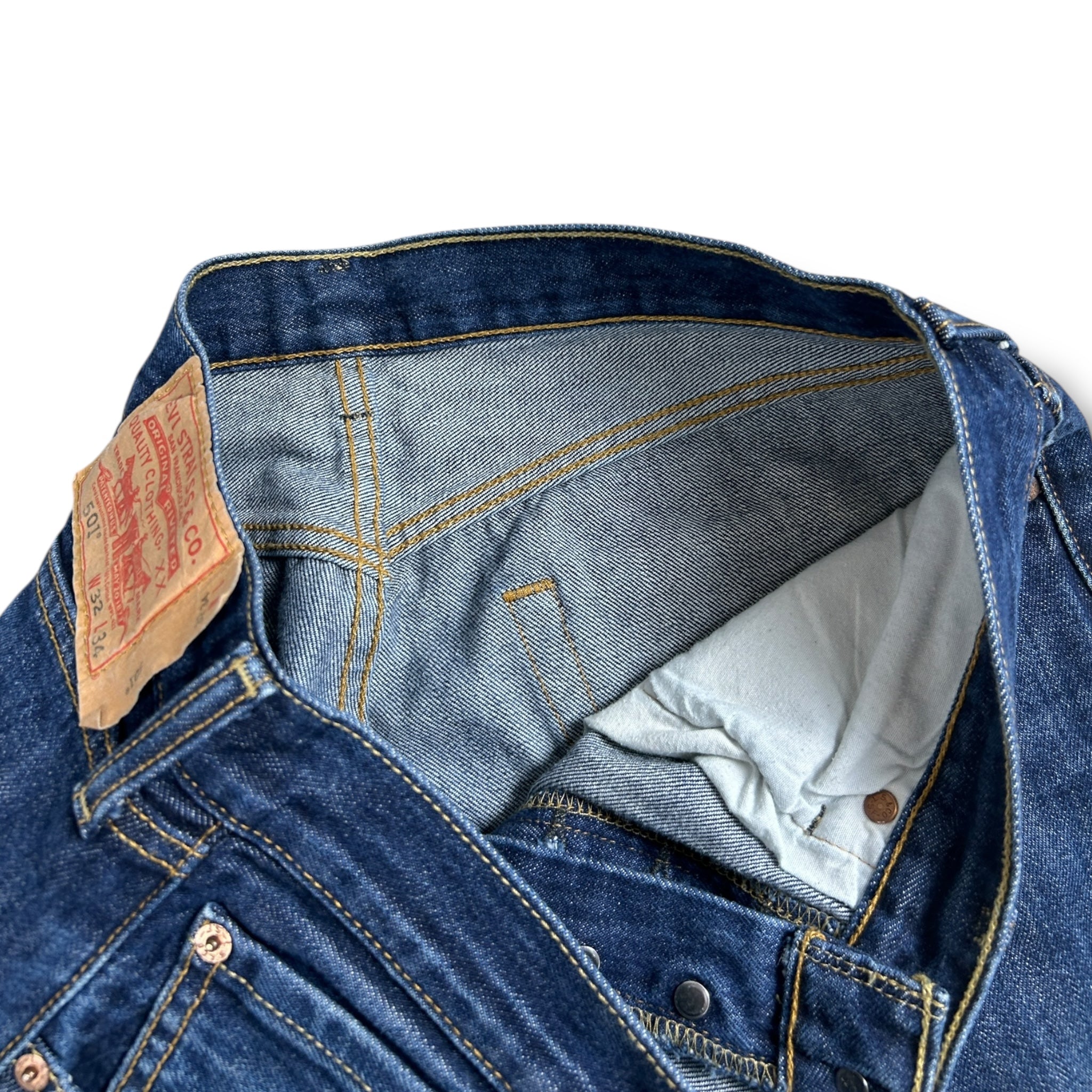 Levi’s Jeans (M)