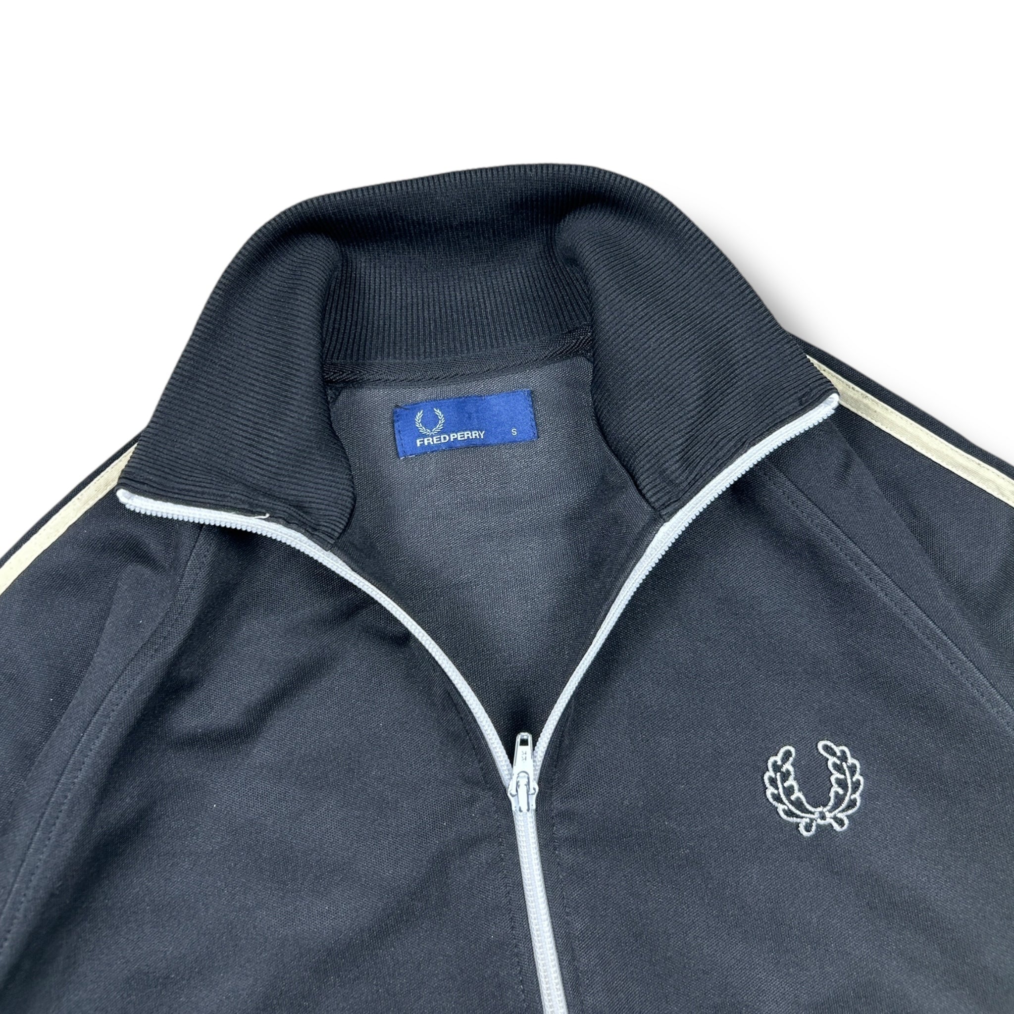 Fred Perry Trackjacket (S)