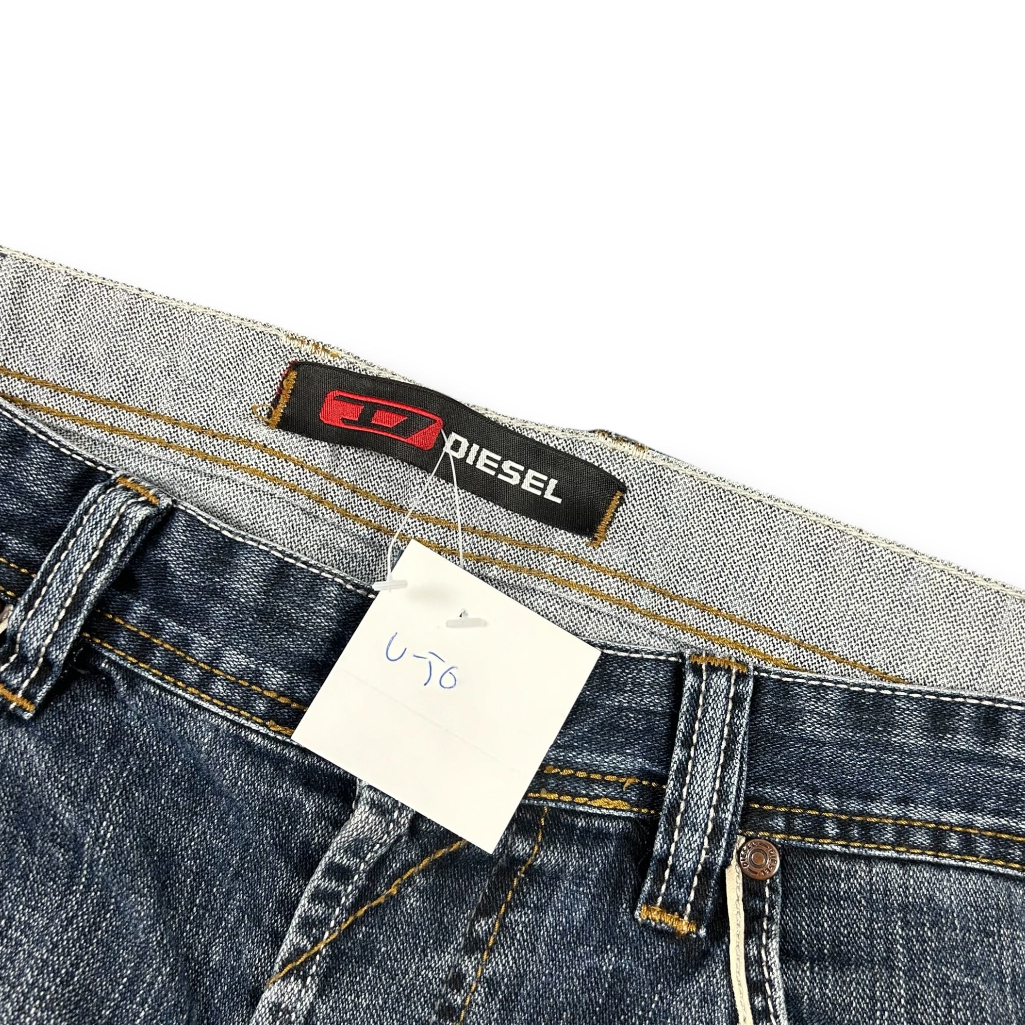 Diesel Jeans (M-L)