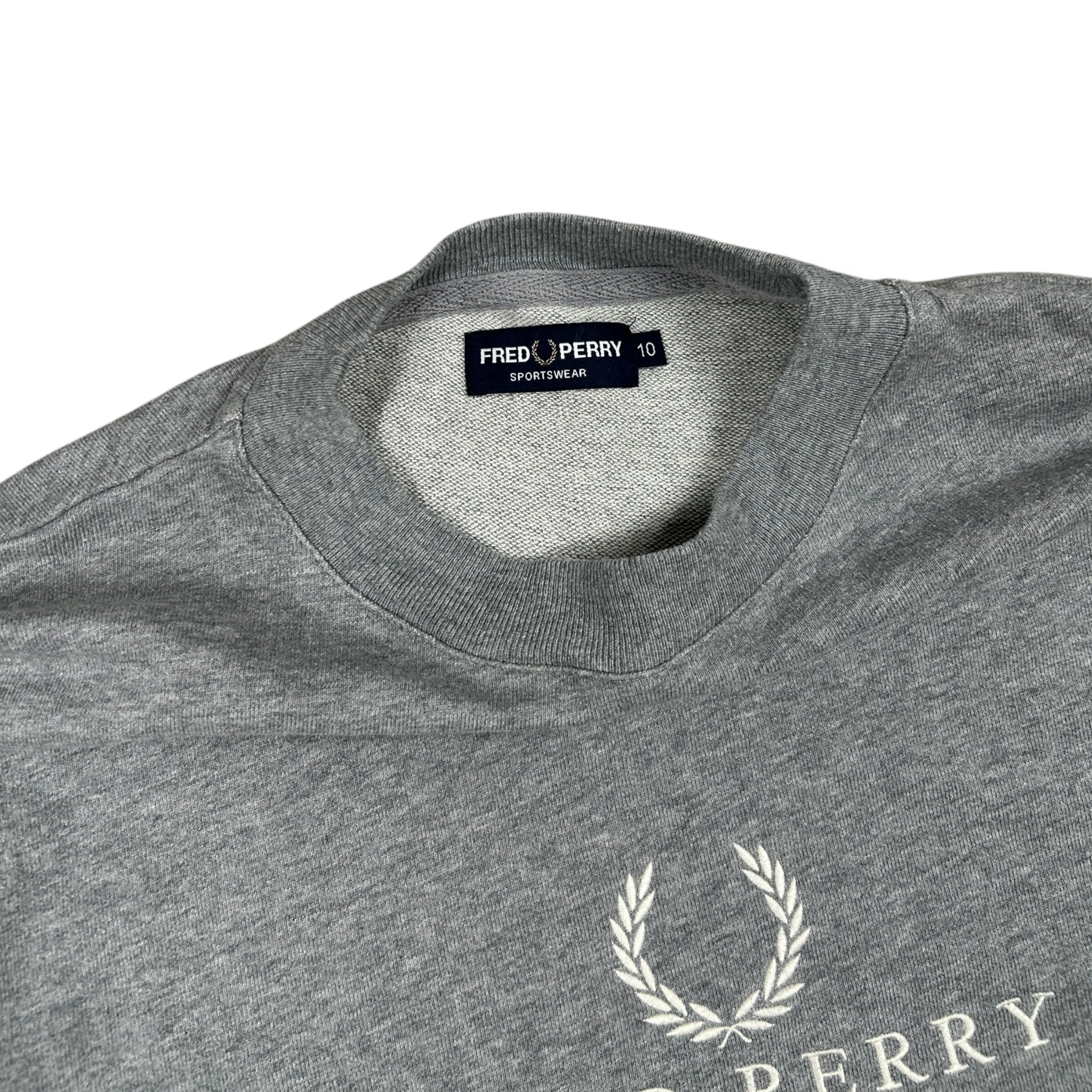 Fred Perry Sweater (S-M)