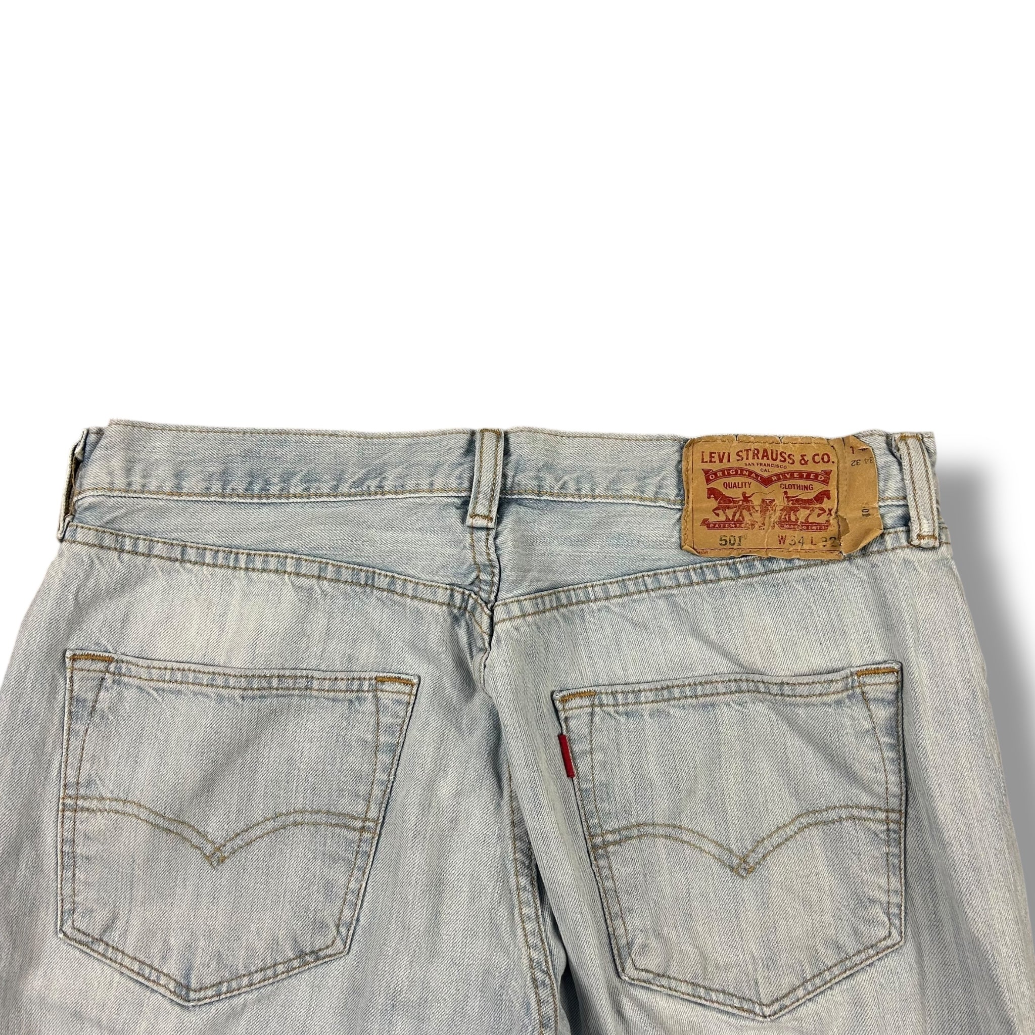Levi’s Jeans (M-L)