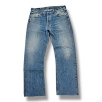 Levi’s Jeans (M-L)