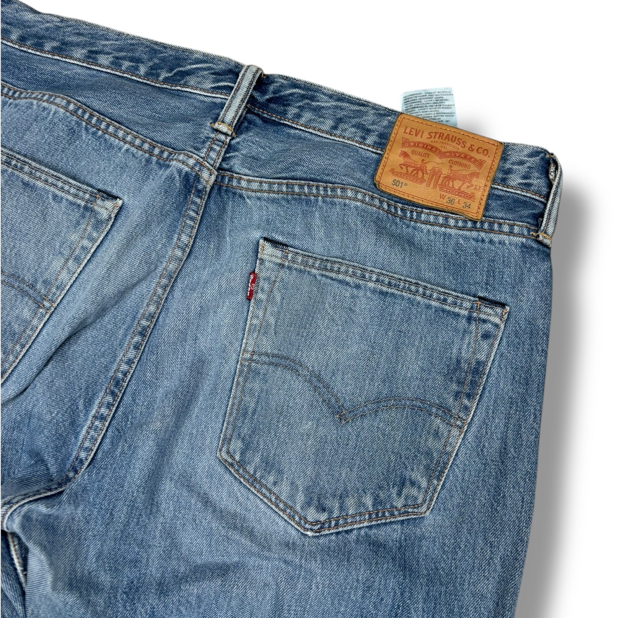 Levi’s Jeans (L-XL)