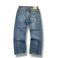 Levi’s Jeans (M-L)
